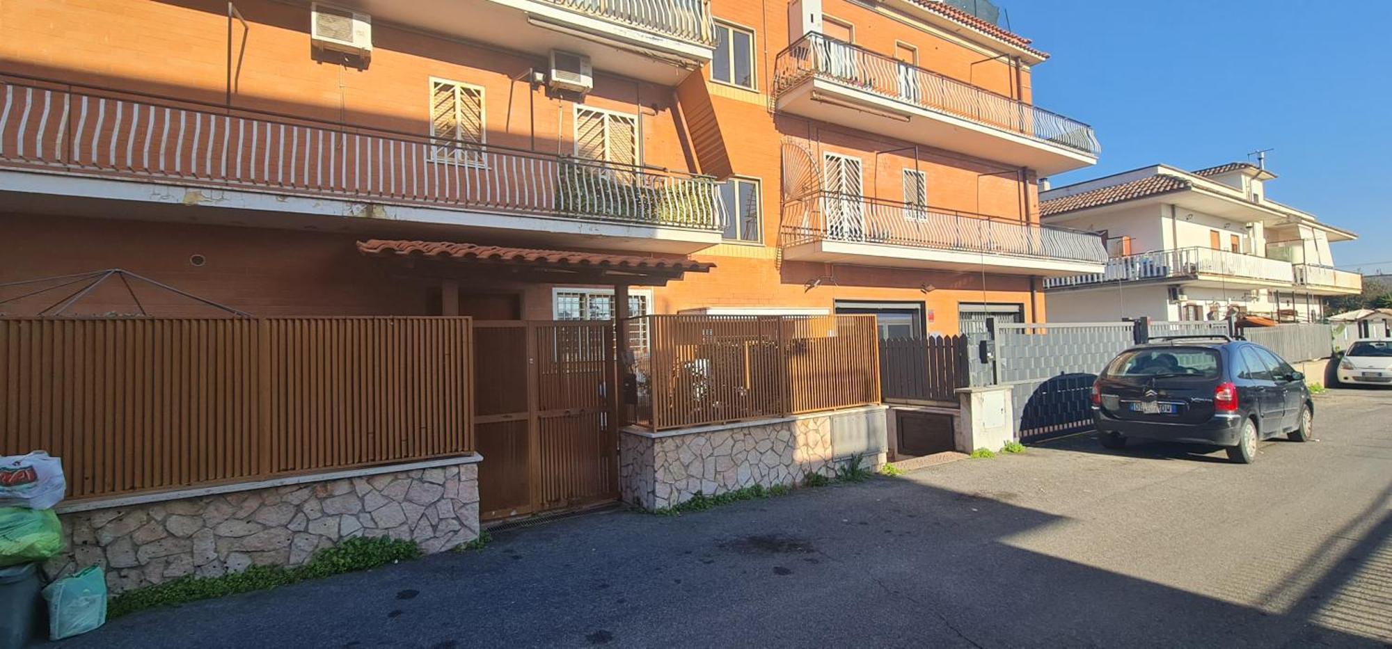 Appartamento Roma Vicino Metro C Exteriör bild